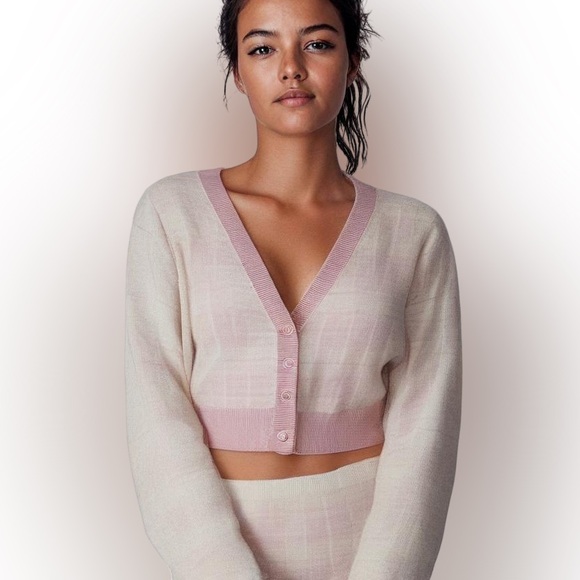 Love Tree Sweaters - Love Tree Women's Classic Cropped long sleeves Cardigan Sweater plaid casual.